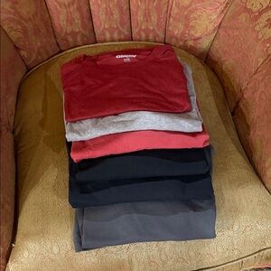 Glacier T-Shirt Set - Red, Gray, Blue